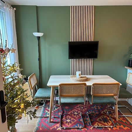 Appartamento Sacaron24, T2 Bis, Centre Luchon, Wifi, Parking Bagnères-de-Luchon Esterno foto